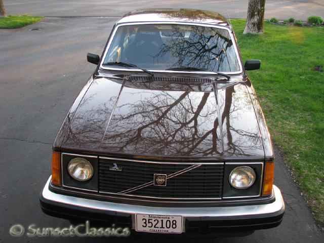 1980-volvo-312.jpg