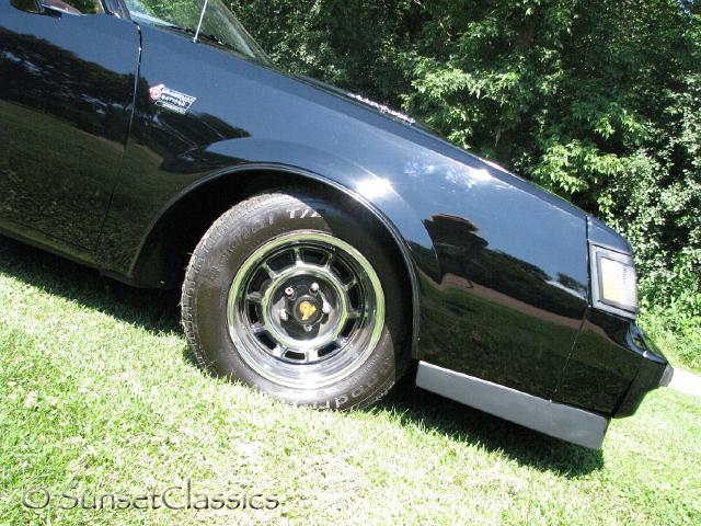 1987-buick-grand-national-430.jpg