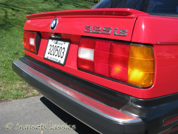 1988-bmw-325is-328.jpg