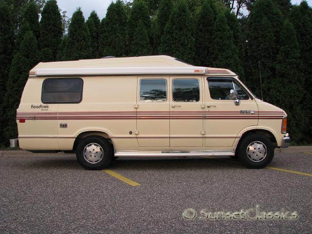 1988-dodge-rv-roadtrek-548.jpg