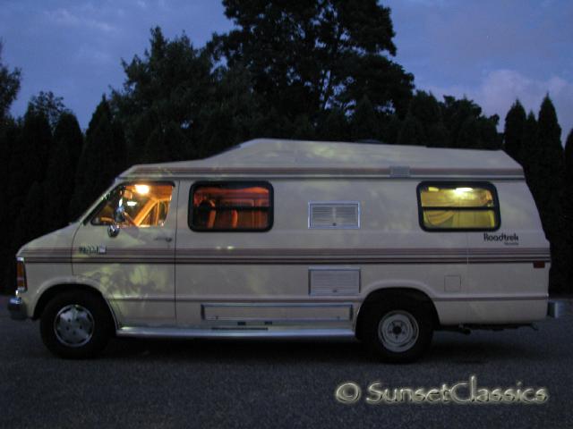 1988-dodge-rv-roadtrek-737.jpg