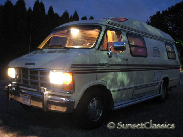 1988-dodge-rv-roadtrek-748.jpg