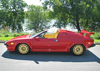 1988 Lamborghini Jalpa Photo Gallery