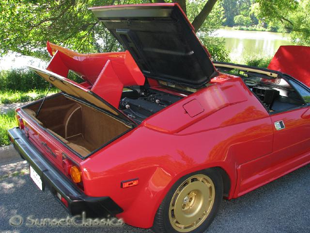 1988-lamborghini-jalpa-241.jpg