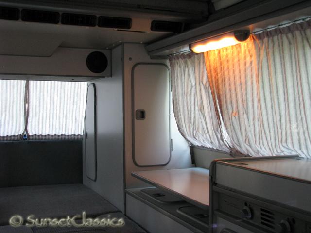 1991-vw-westfalia-375.jpg