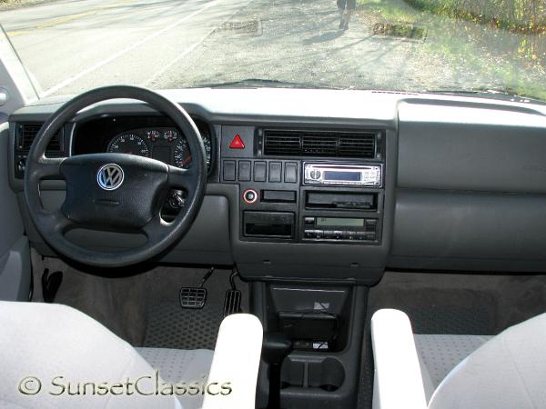 2003-vw-eurovan-mv-893.jpg