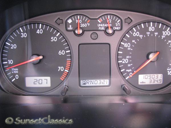 2003-vw-eurovan-mv-894.jpg