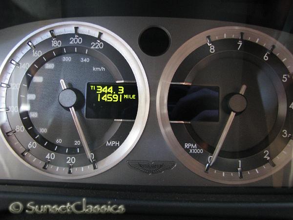 2005-aston-martin-977.jpg
