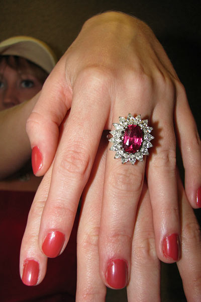 Thai Ruby Diamond Ring Close-Up